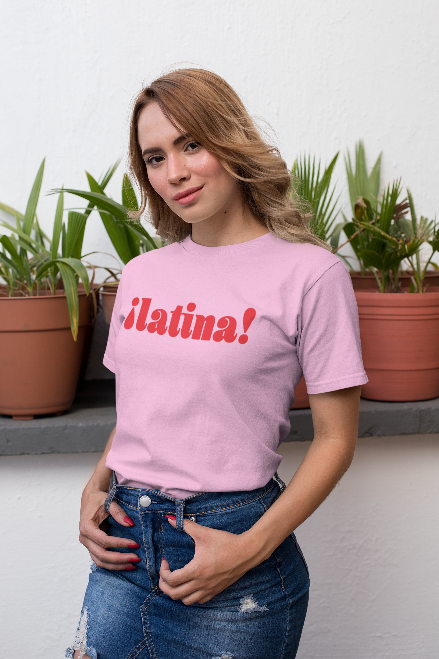 ¡Latina!